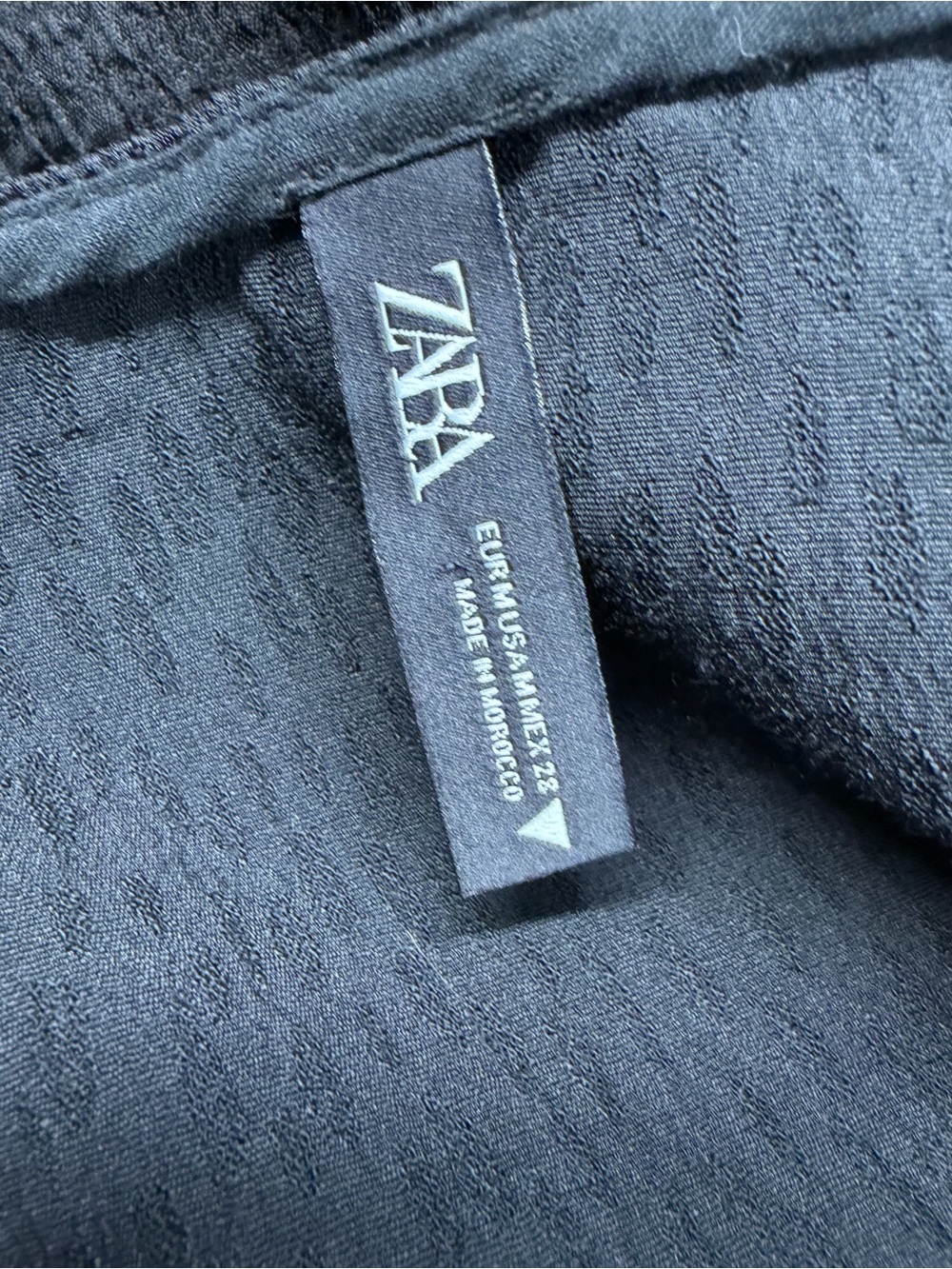 Zara Black Textured Square Neck Long Sleeve Bodysuit Size Medium Minimalist Chic - Picture 6 of 7